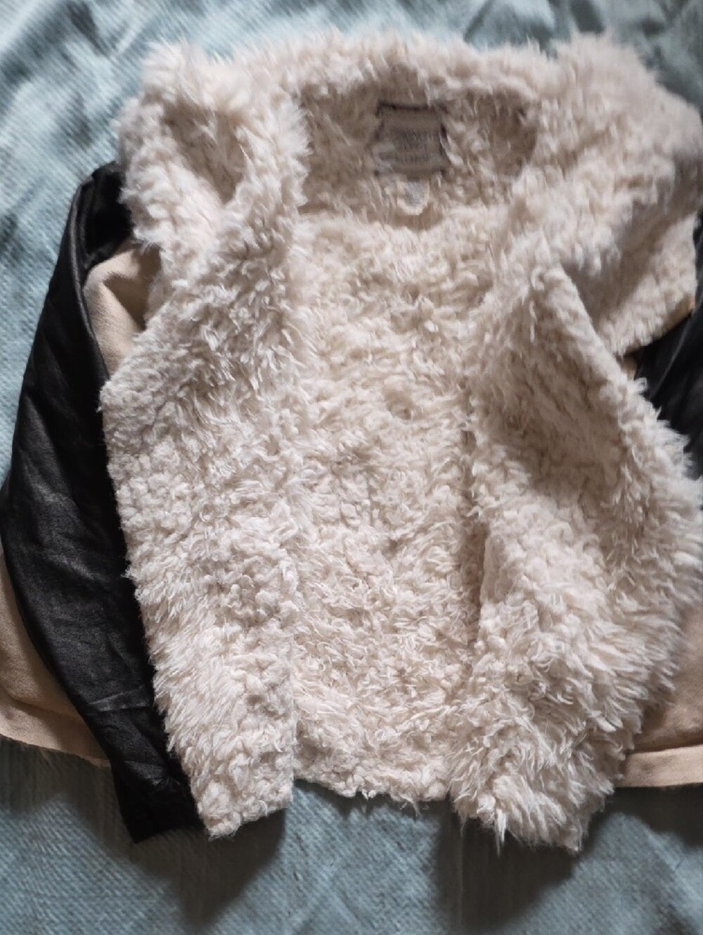 Cream Faux-Shearling Jacket with Black Faux-Leather Sleeves - Picture 3 of 4
